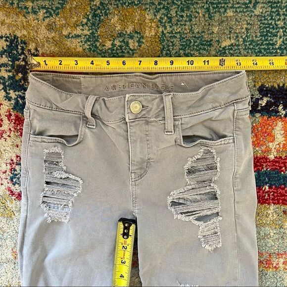 American Eagle Outfitters Super Stretch Ripped Jegging Jeans - Picture 10 of 13